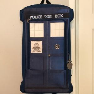 TARDIS Doctor Who Backpack (Hot Topic, LIKE NEW)